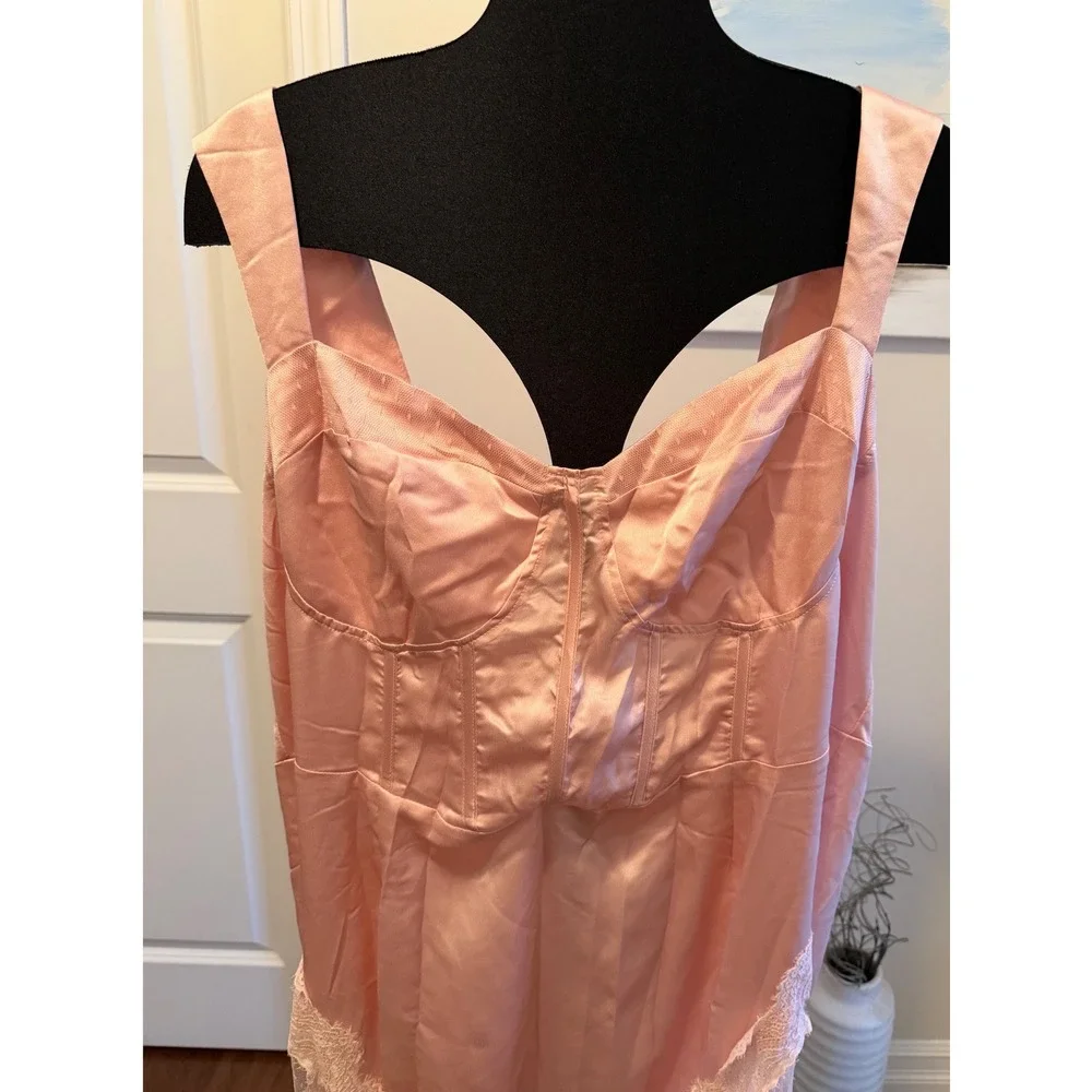 PrettyLittleThing Dusty Pink Lace Trim Corset‎ Midi Dress Plus Size 20 NWT